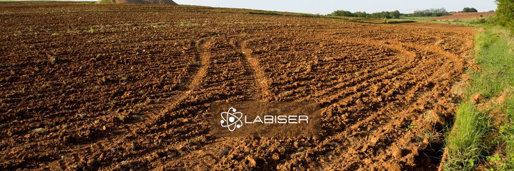 Análisis de suelo agrícola en laboratorio